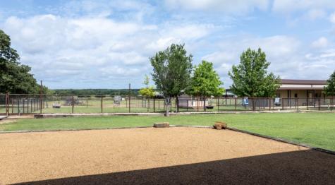 904 County Road 3341 Paradise TX 76073