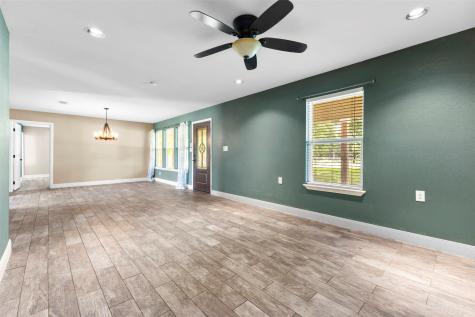 5729 County Road 402 Grandview TX 76050