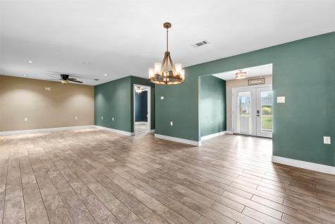 5729 County Road 402 Grandview TX 76050