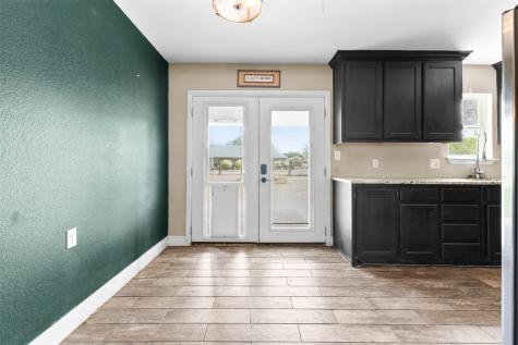 5729 County Road 402 Grandview TX 76050