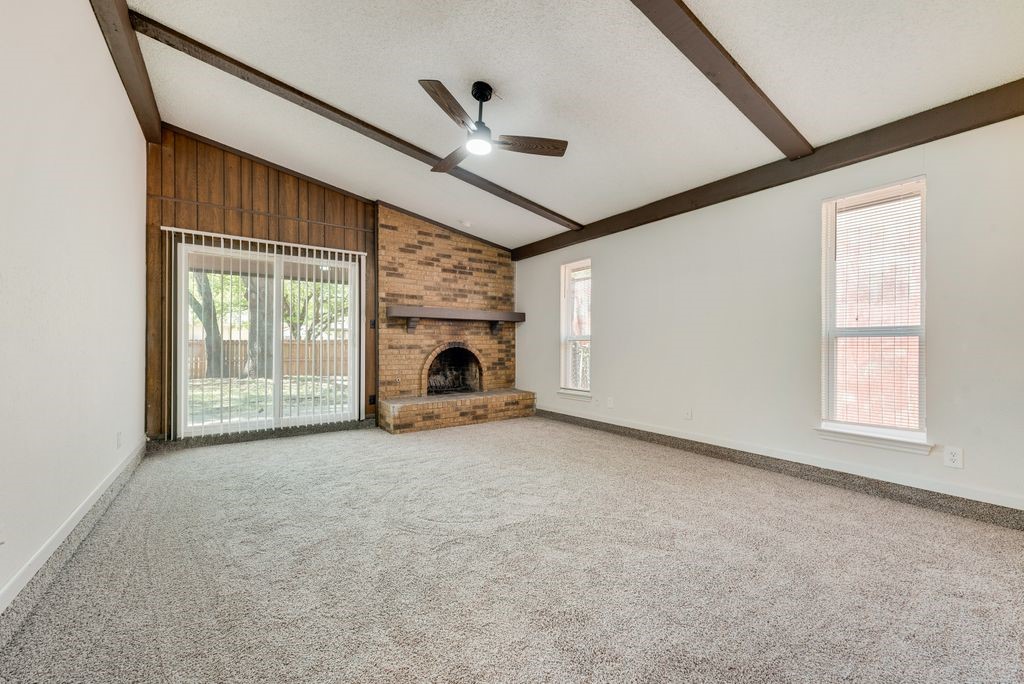 1309 Meandering Way Garland TX 75040