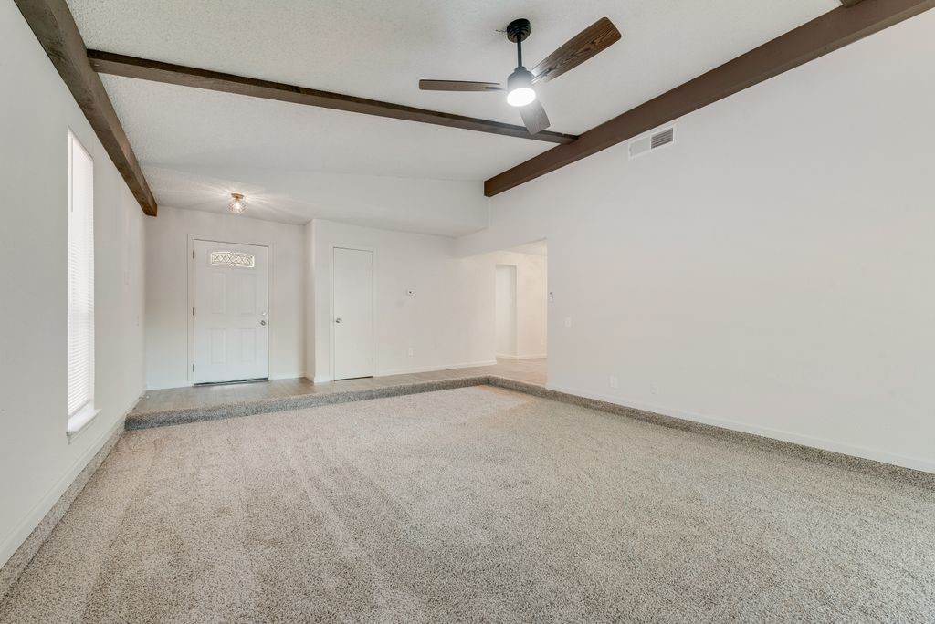 1309 Meandering Way Garland TX 75040