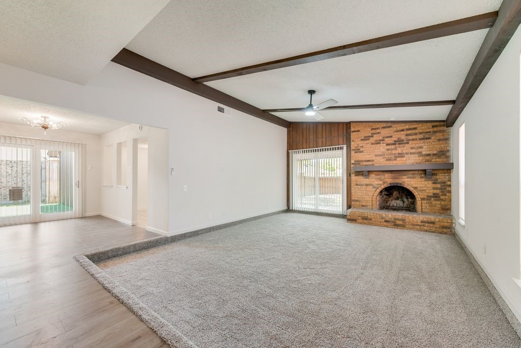 1309 Meandering Way Garland TX 75040