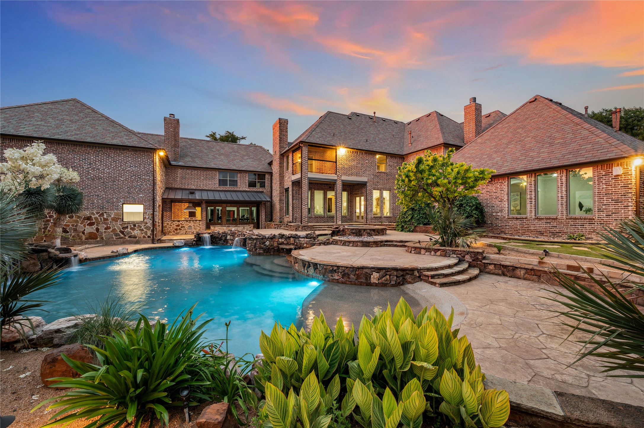 1609 Noble Way Flower Mound TX 75022