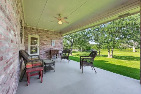 105 Enchanted Court N Burleson TX 76028