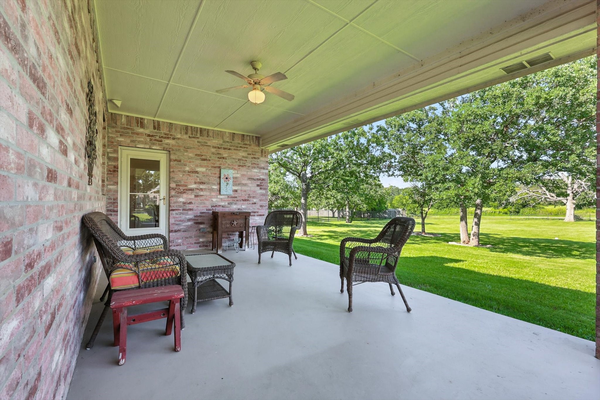 105 Enchanted Court N Burleson TX 76028