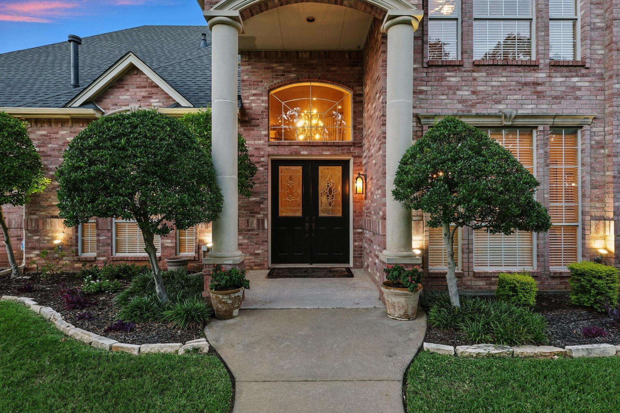 105 Enchanted Court N Burleson TX 76028