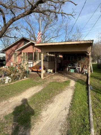 710 Whitney Street Morgan TX 76671
