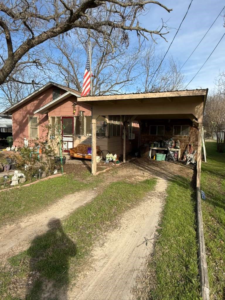 710 Whitney Street Morgan TX 76671