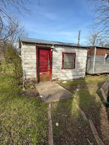 710 Whitney Street Morgan TX 76671