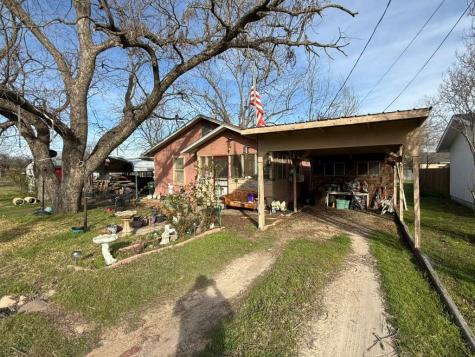 710 Whitney Street Morgan TX 76671