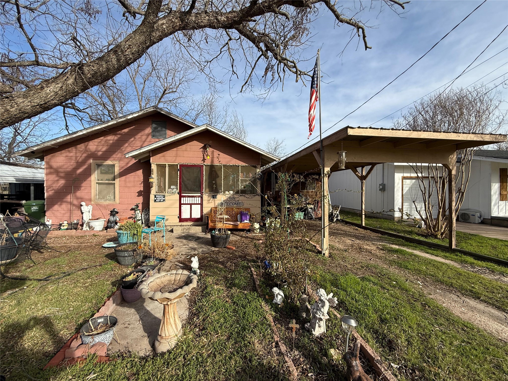 710 Whitney Street Morgan TX 76671