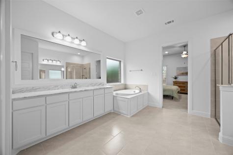 4226 Bel Air Drive Midlothian TX 76065