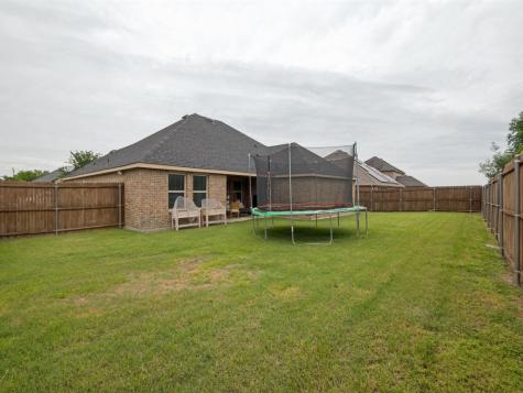 510 Woodhaven Drive Waxahachie TX 75165