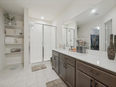 510 Woodhaven Drive Waxahachie TX 75165