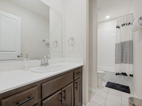 510 Woodhaven Drive Waxahachie TX 75165