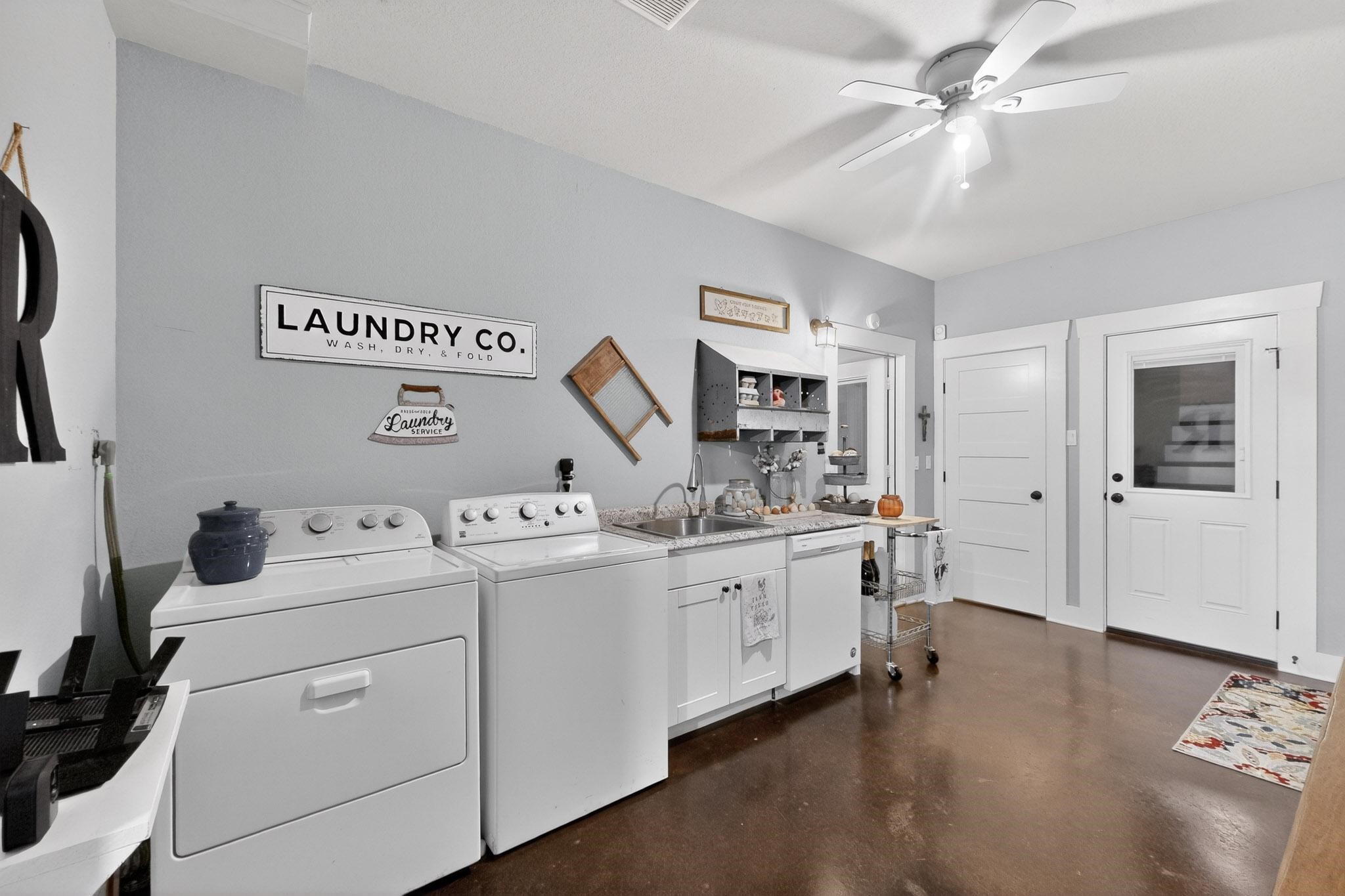 2800 County Road 2905 Dodd City TX 75438
