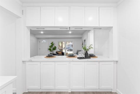 2661 Hudspeth Avenue Dallas TX 75216
