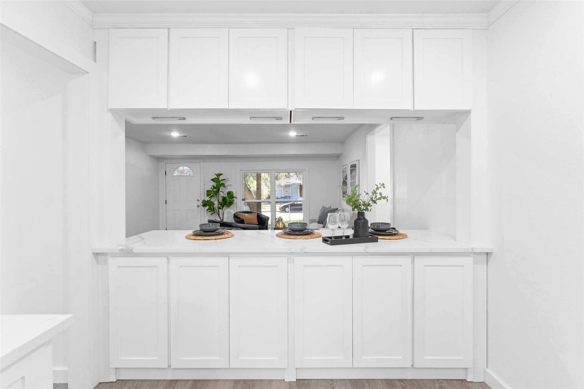 2661 Hudspeth Avenue Dallas TX 75216