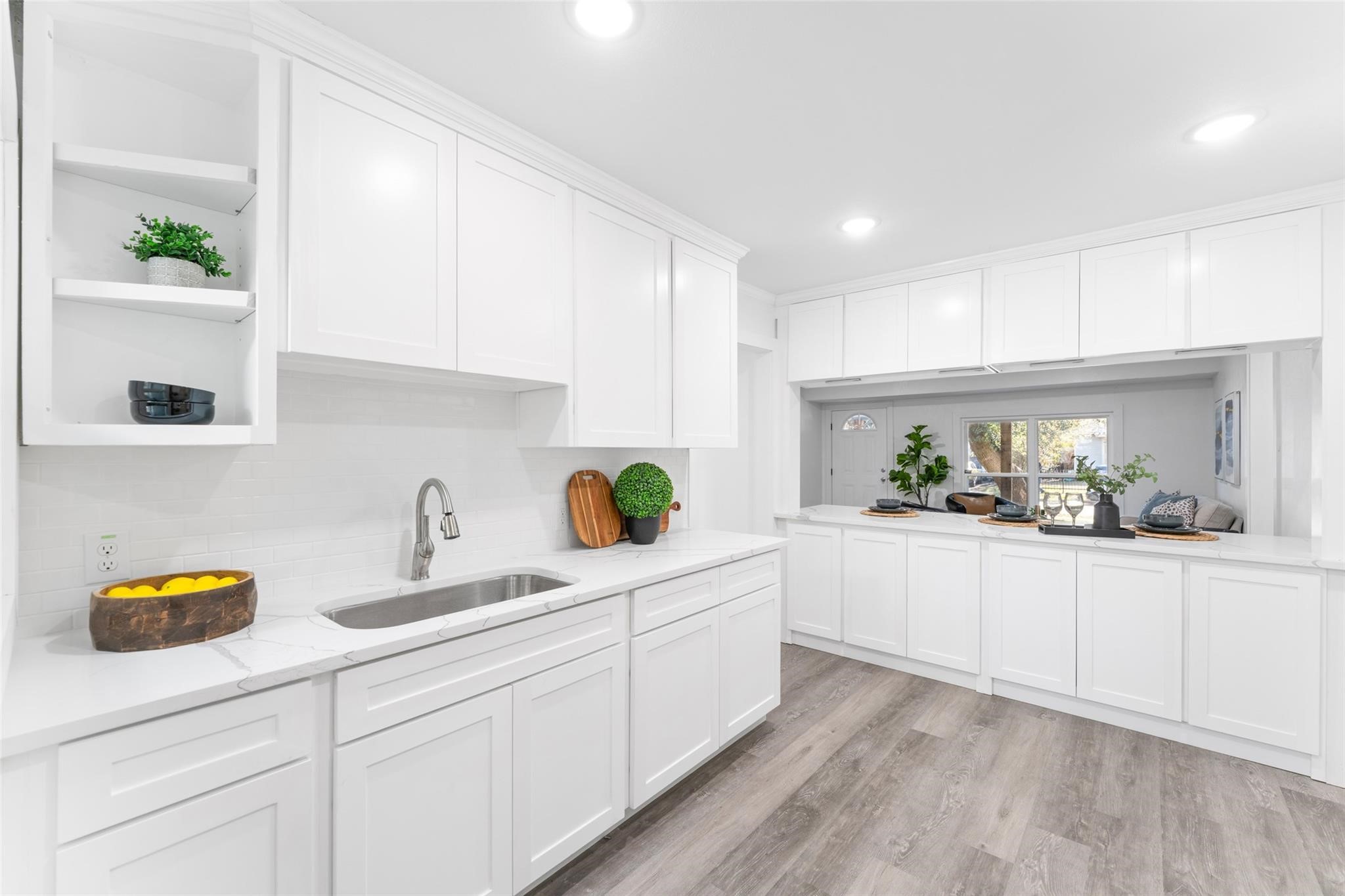 2661 Hudspeth Avenue Dallas TX 75216