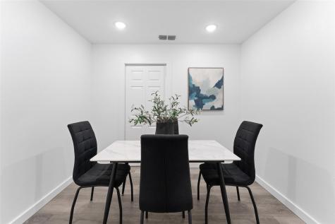 2661 Hudspeth Avenue Dallas TX 75216