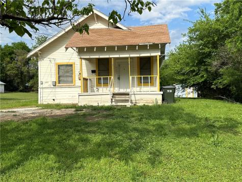3207 N 18th Street Waco TX 76708