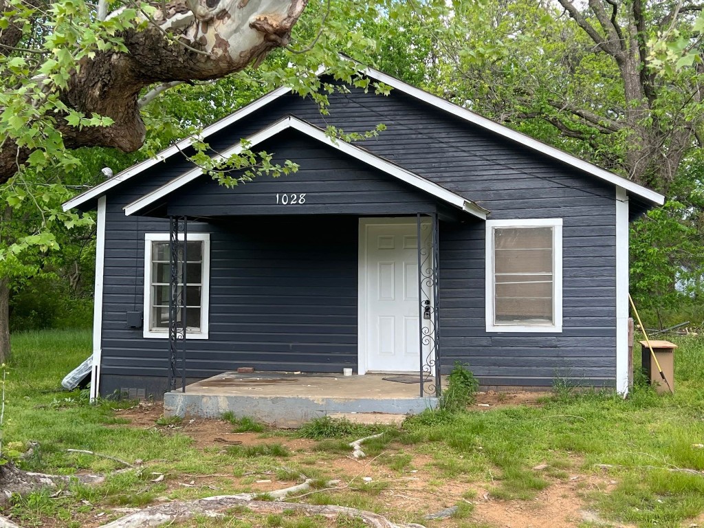1028 16th Street NE Paris TX 75460