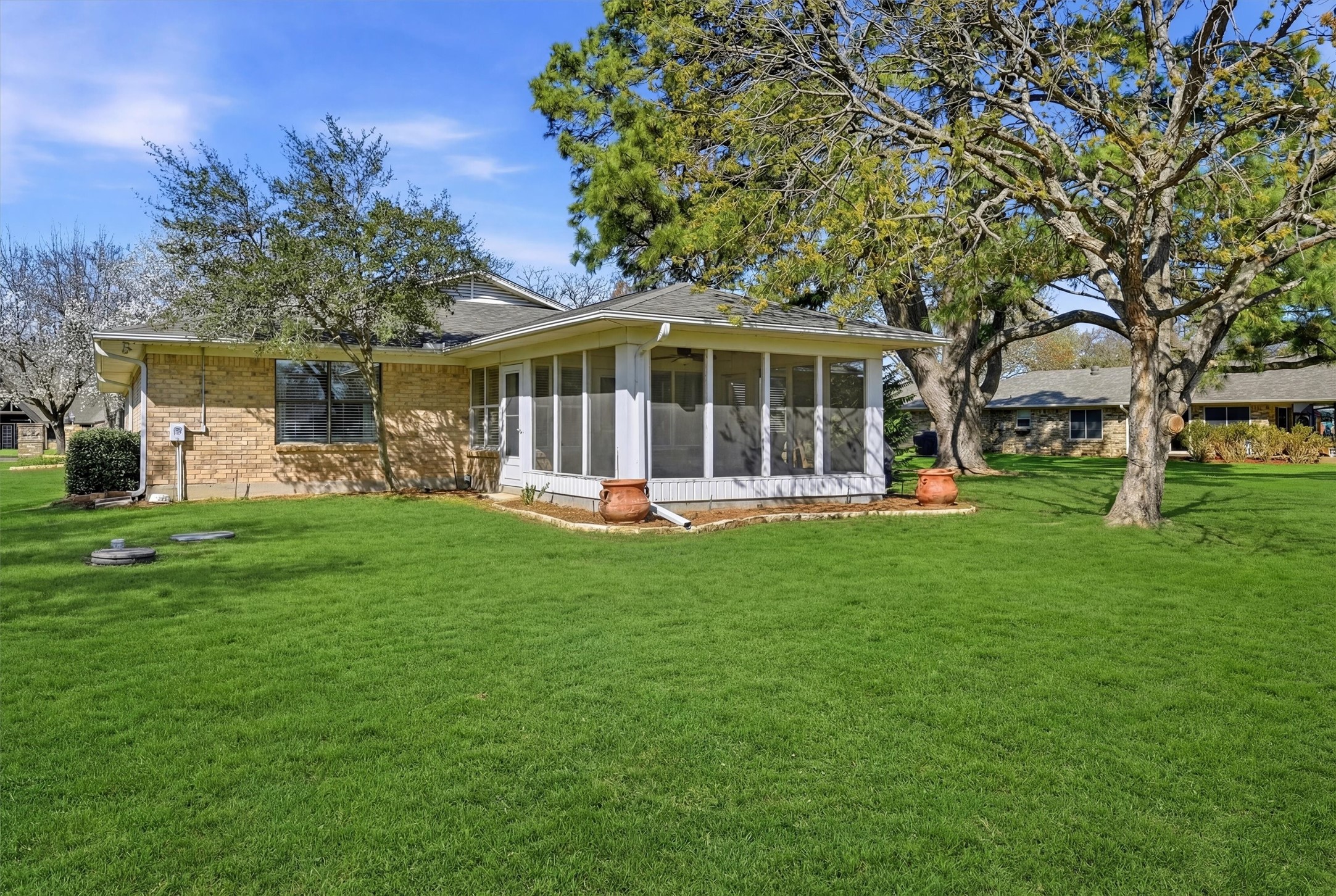 718 Kiowa Drive W Lake Kiowa TX 76240
