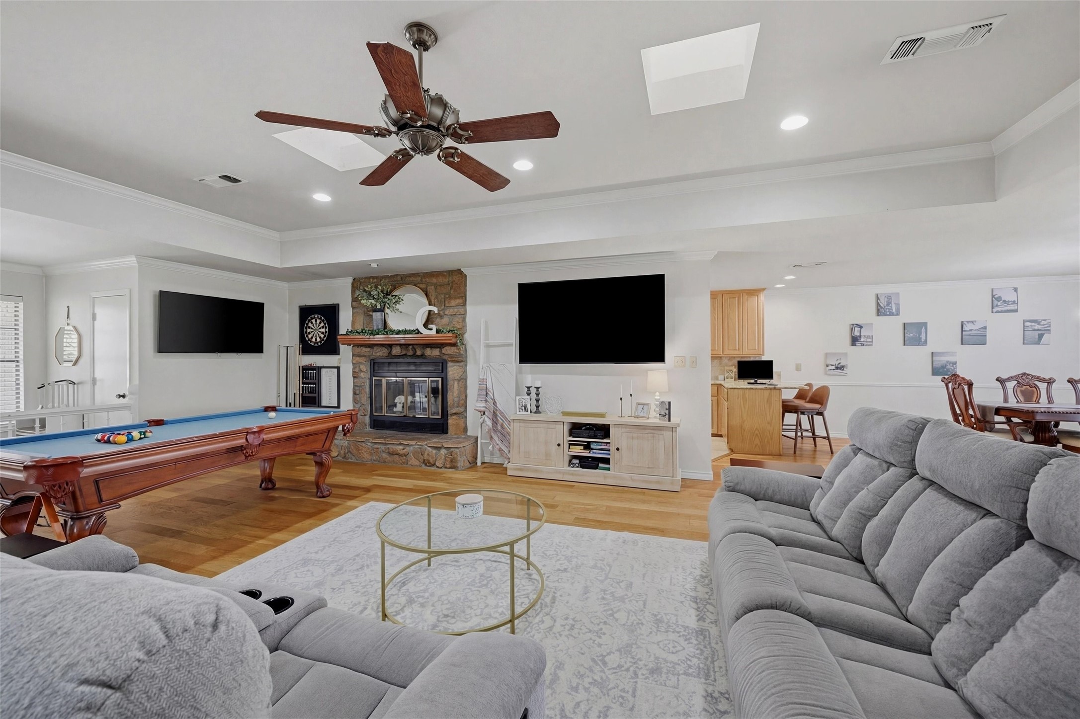 718 Kiowa Drive W Lake Kiowa TX 76240