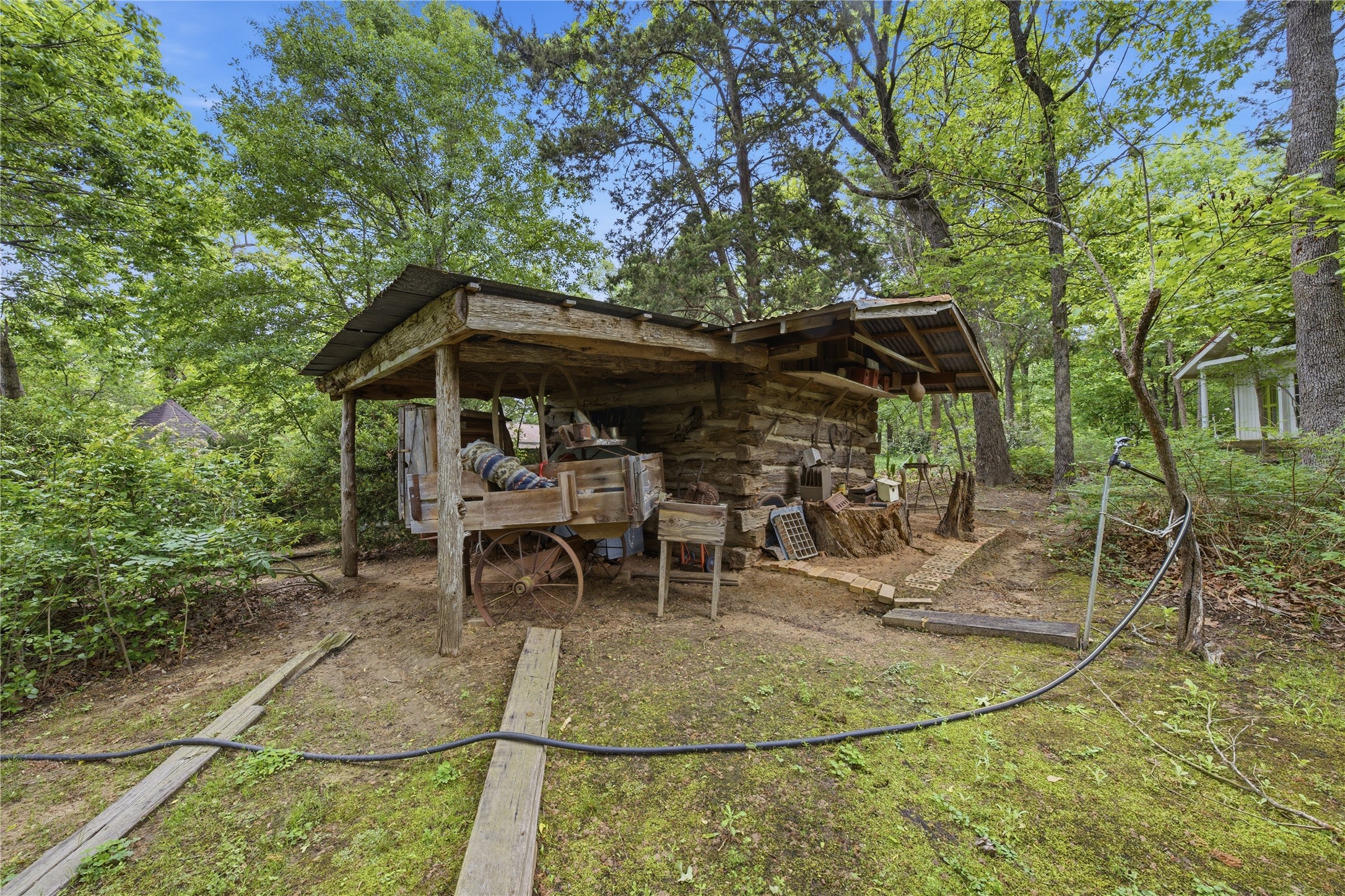 11222 County Road 1201 Malakoff TX 75148