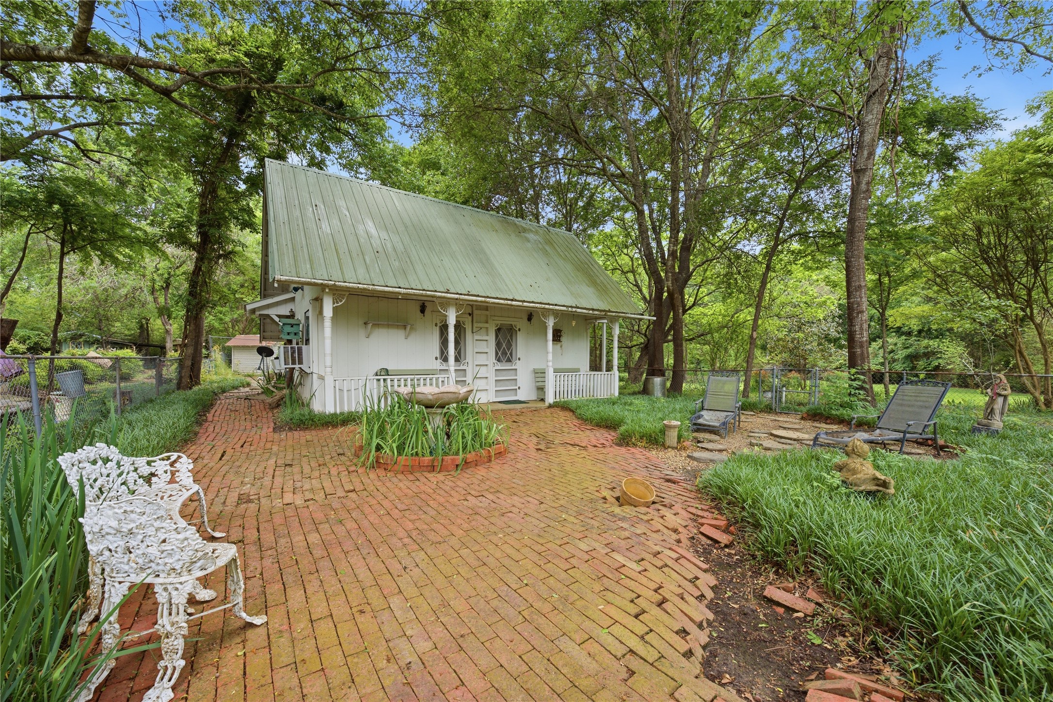 11222 County Road 1201 Malakoff TX 75148