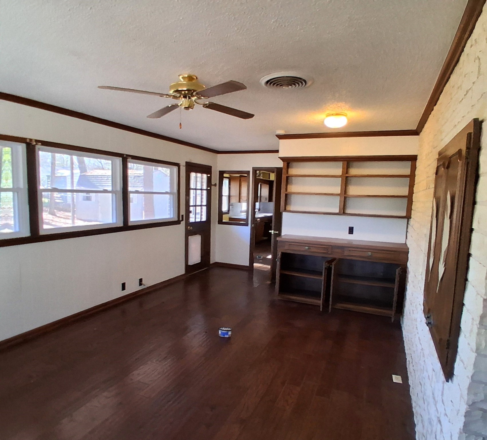 106 Candy Drive Pittsburg TX 75686
