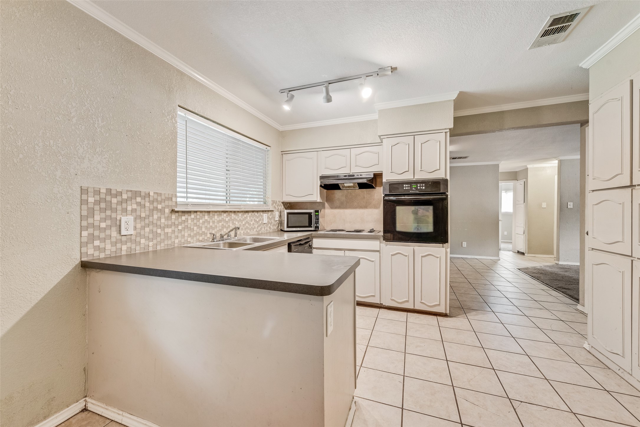 2510 Coulee Street Irving TX 75062