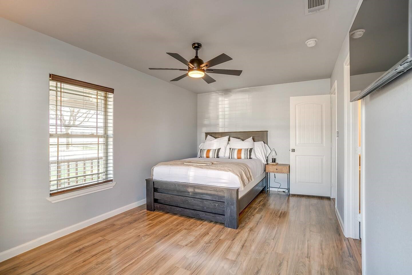 12001 A Fm 2331 Godley TX 76044