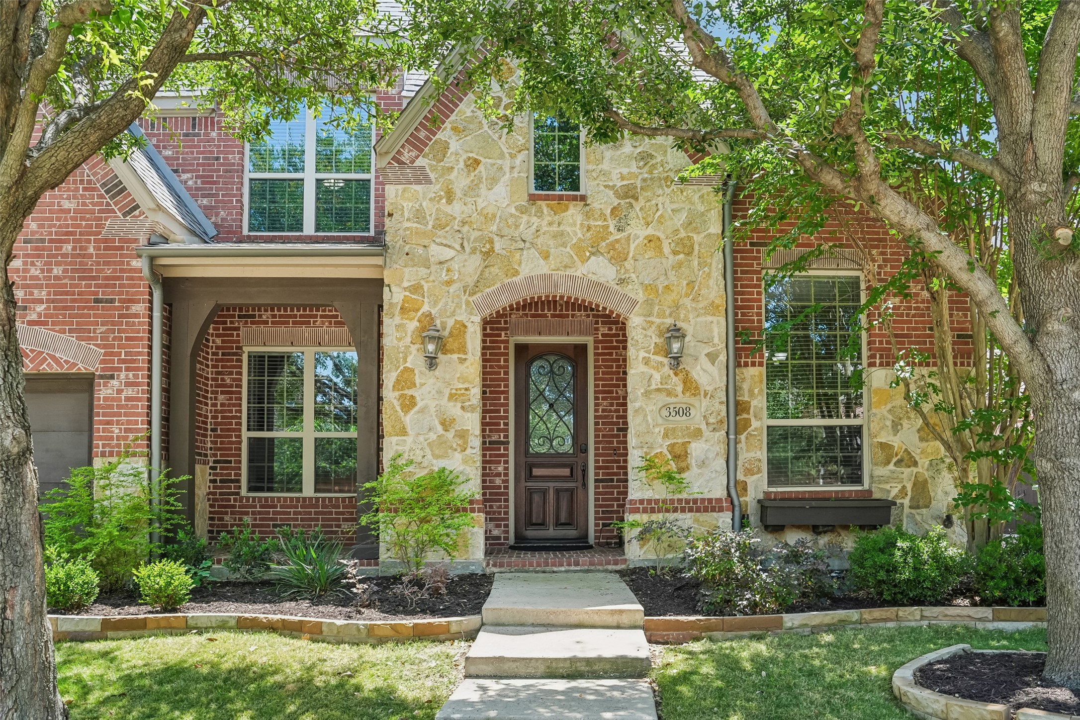 3508 Ladybank The Colony TX 75056