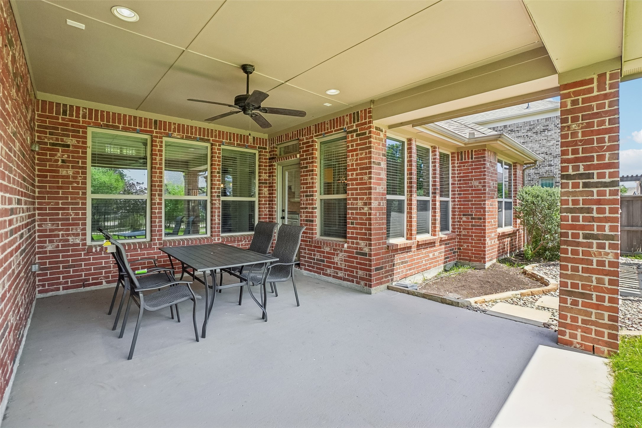 3508 Ladybank The Colony TX 75056