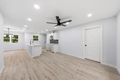 3842 Soft Wind Drive Dallas TX 75241