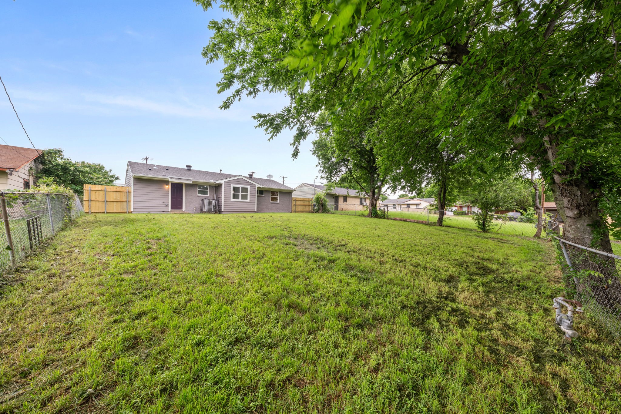 3842 Soft Wind Drive Dallas TX 75241