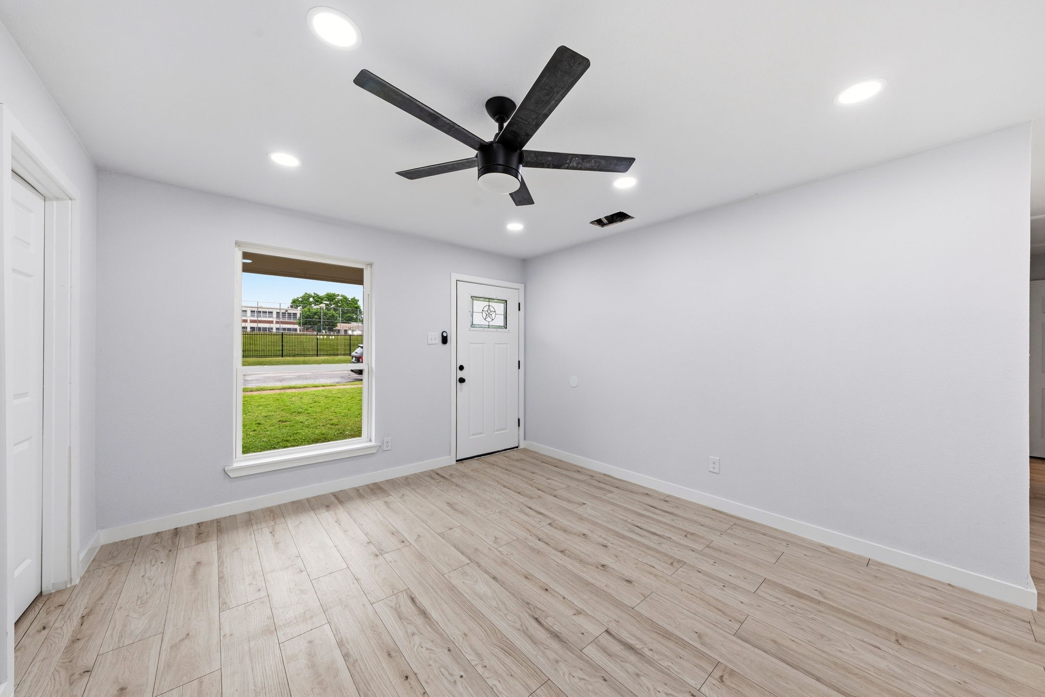3842 Soft Wind Drive Dallas TX 75241
