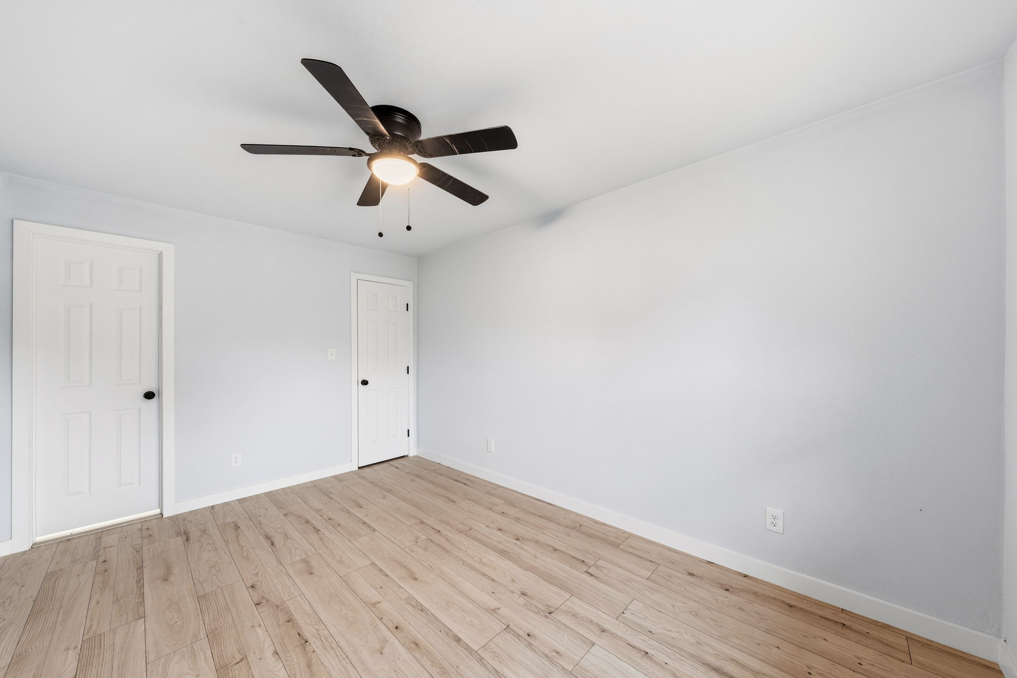3842 Soft Wind Drive Dallas TX 75241