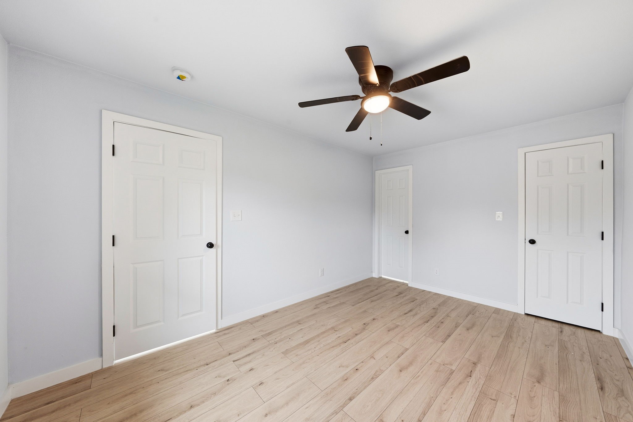 3842 Soft Wind Drive Dallas TX 75241