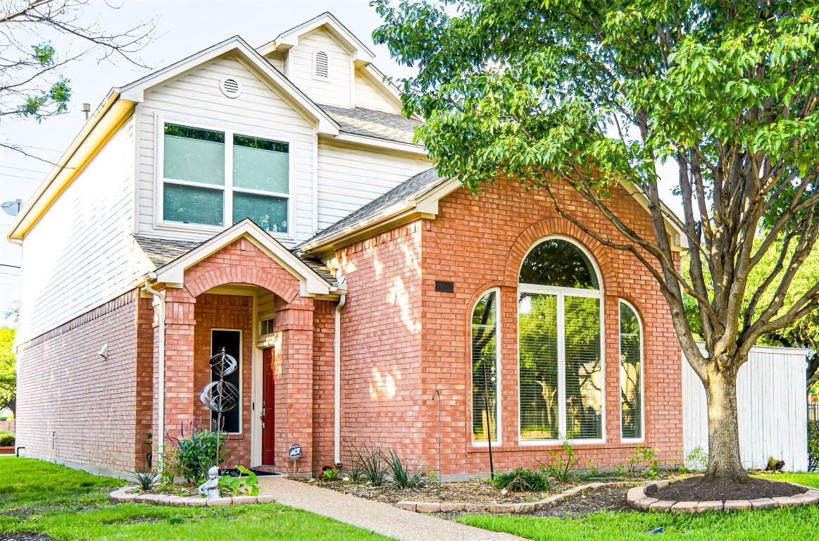 18047 Firecrest Court Dallas TX 75252