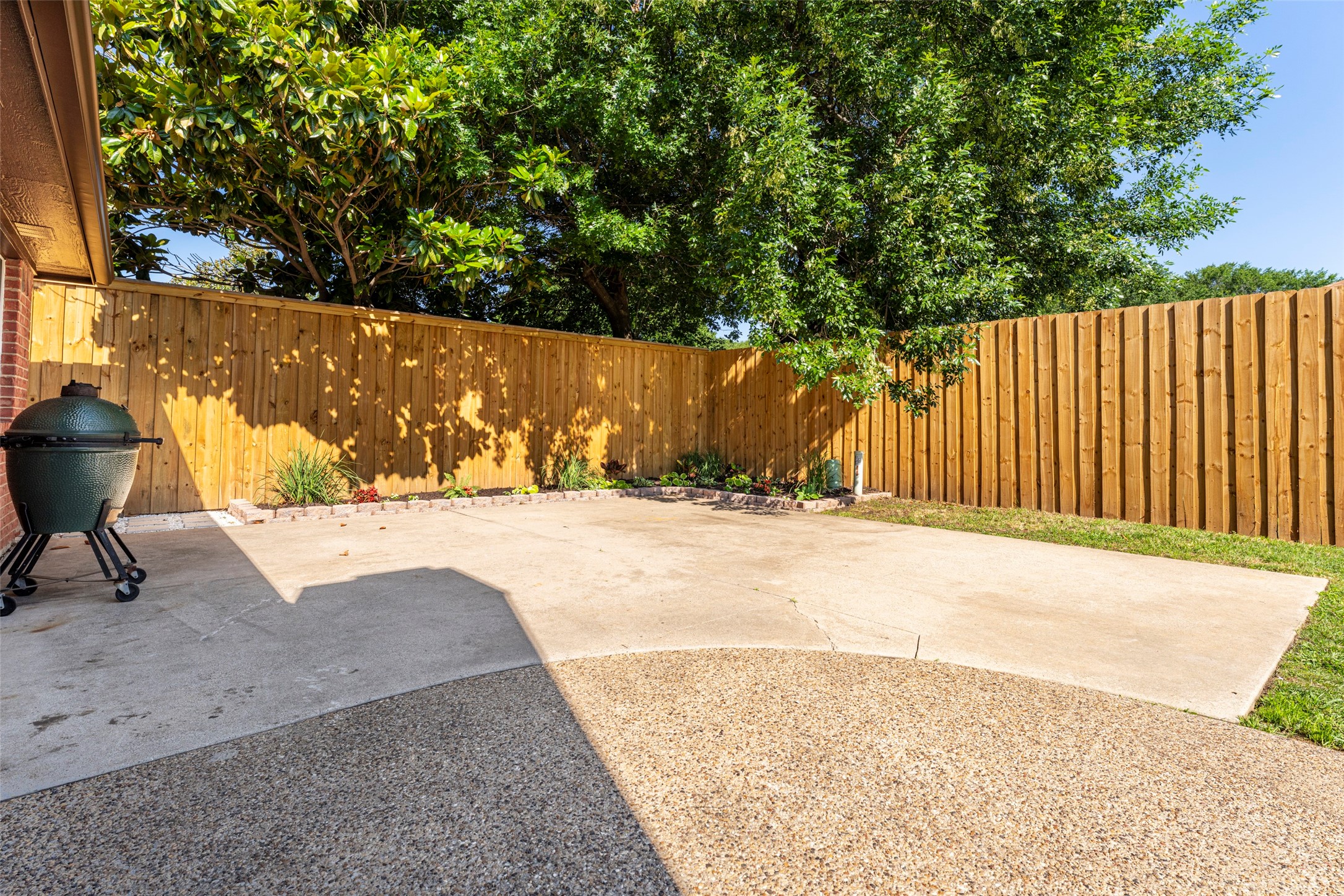 2802 Garden Oaks Place Grand Prairie TX 75052