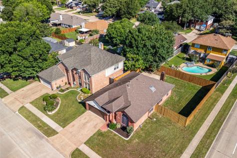 2802 Garden Oaks Place Grand Prairie TX 75052