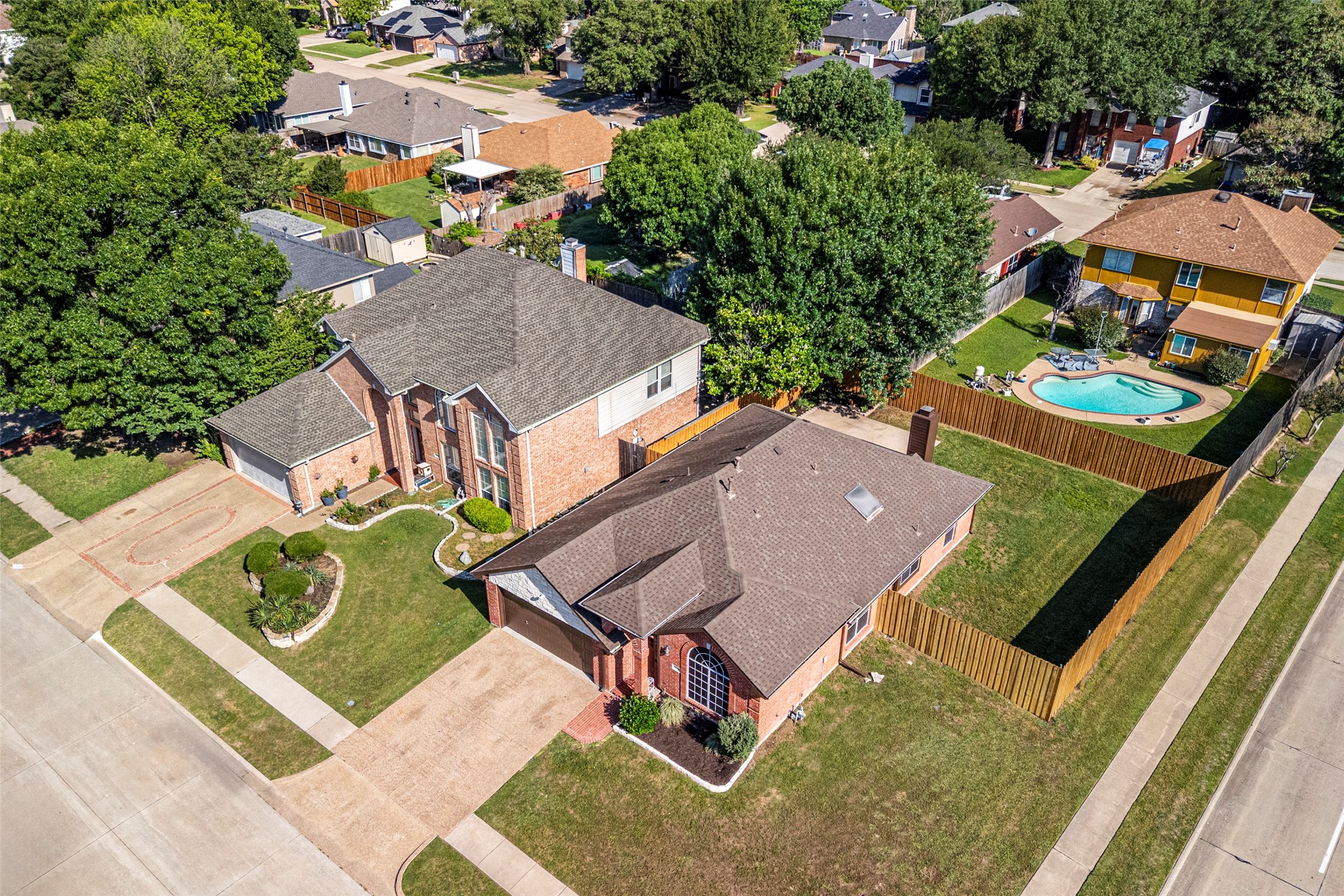 2802 Garden Oaks Place Grand Prairie TX 75052