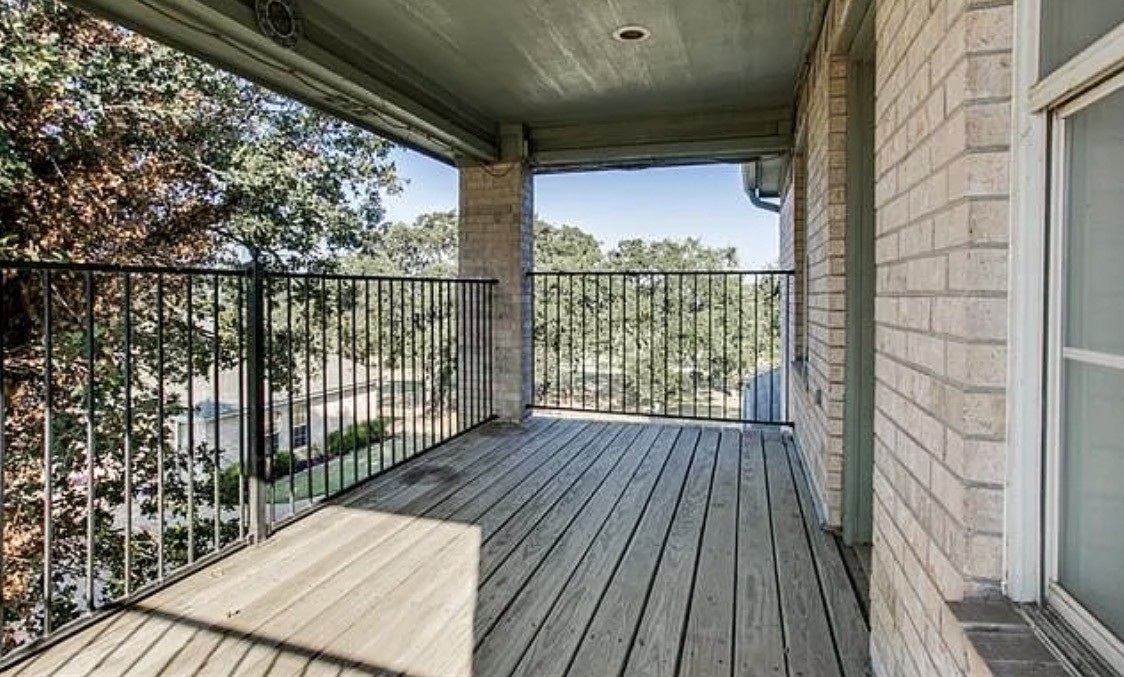 2625 Cheyenne Crowley TX 76036