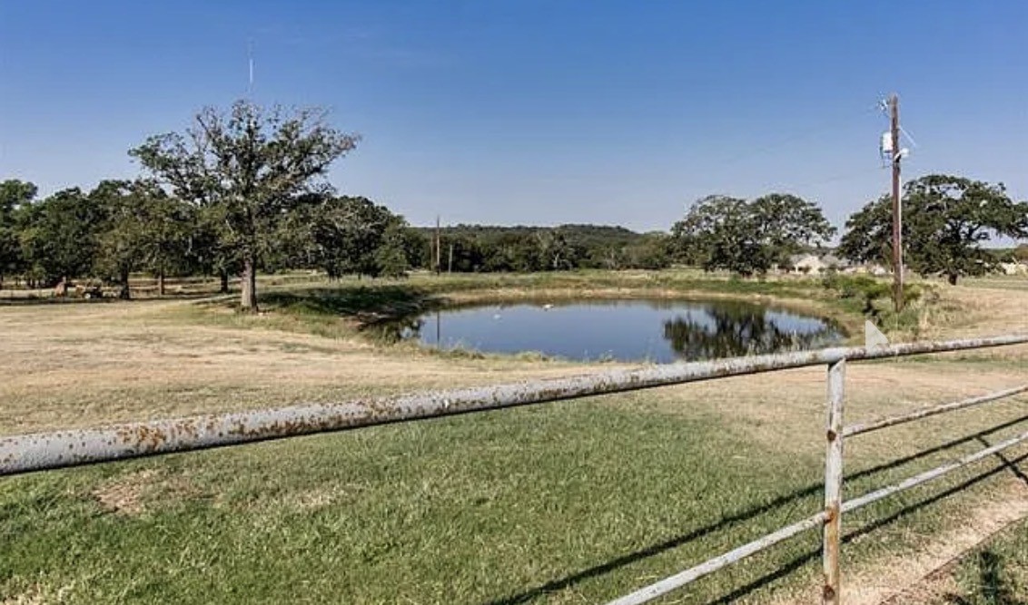 2625 Cheyenne Crowley TX 76036