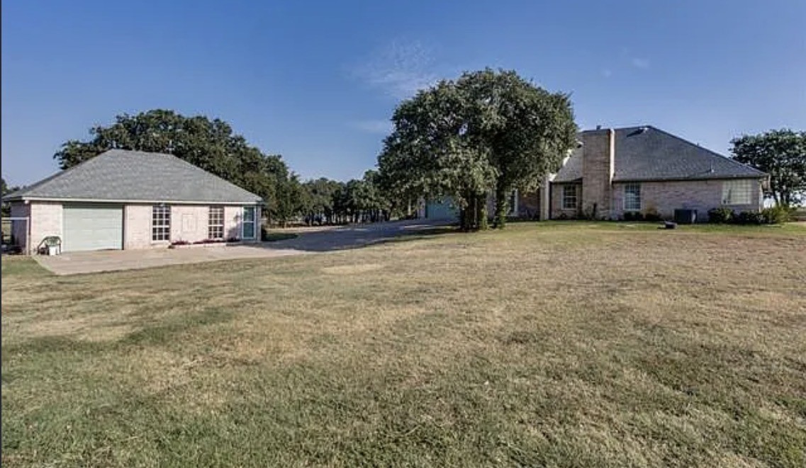 2625 Cheyenne Crowley TX 76036