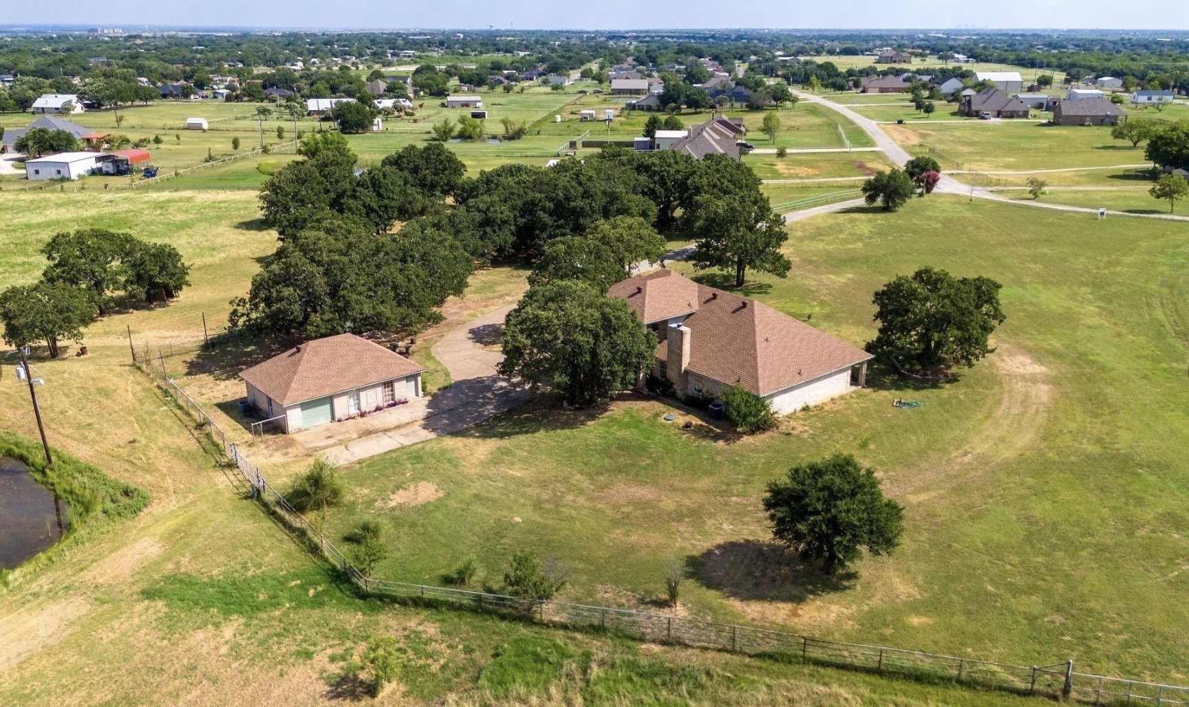 2625 Cheyenne Crowley TX 76036