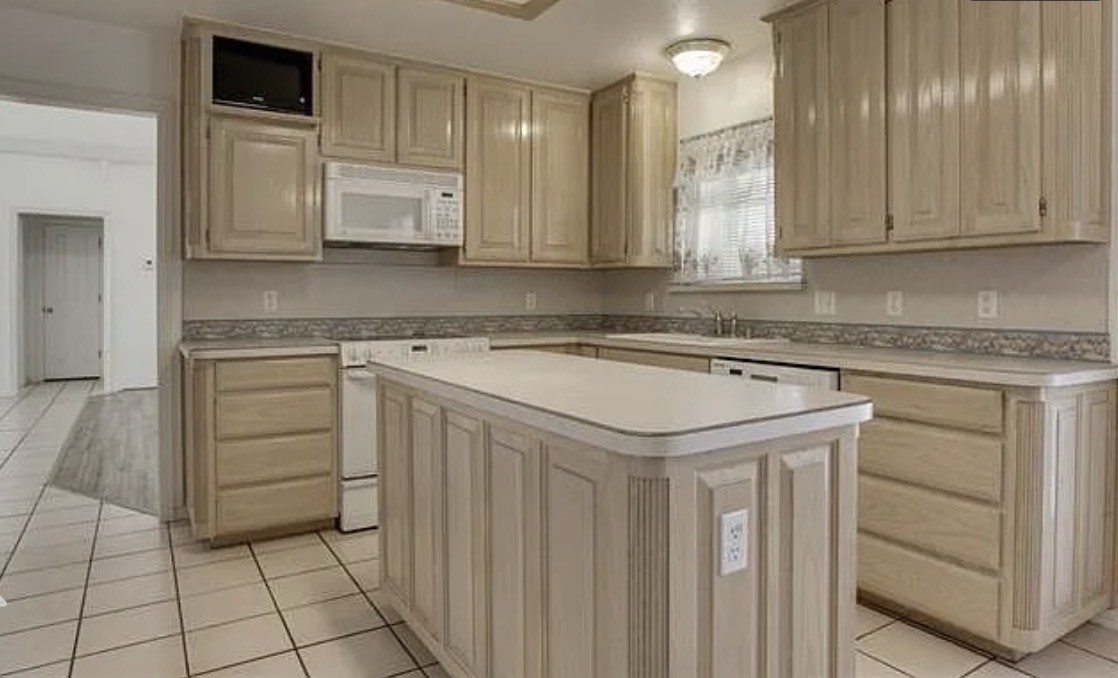 2625 Cheyenne Crowley TX 76036